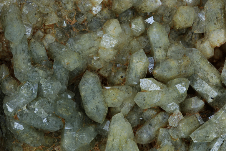 MMS 53-11 Quartz, Spring Street Outcrop, Staten Island, New York, USA