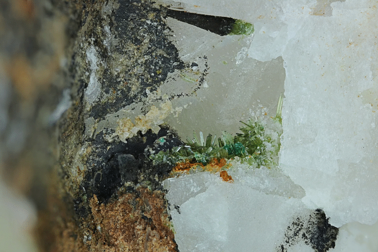 MMS 54-14 Olivenite, Cornwallite, Tennantite, Clara Mine, Oberwolfach, Ortenaukreis, Freiburg Region, Baden-Württemberg, Germany