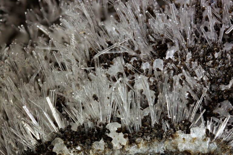 SOLD MMS 59 P1590 Nontronite, Natrolite, Phillipsite, Ben Lomond, New South Wales