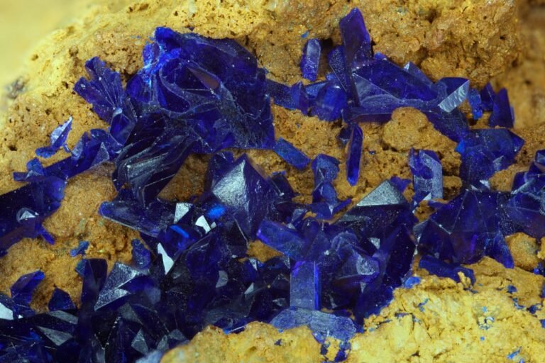 MMS 59 P1615 Azurite, Girilambone Copper Mine, New South Wales