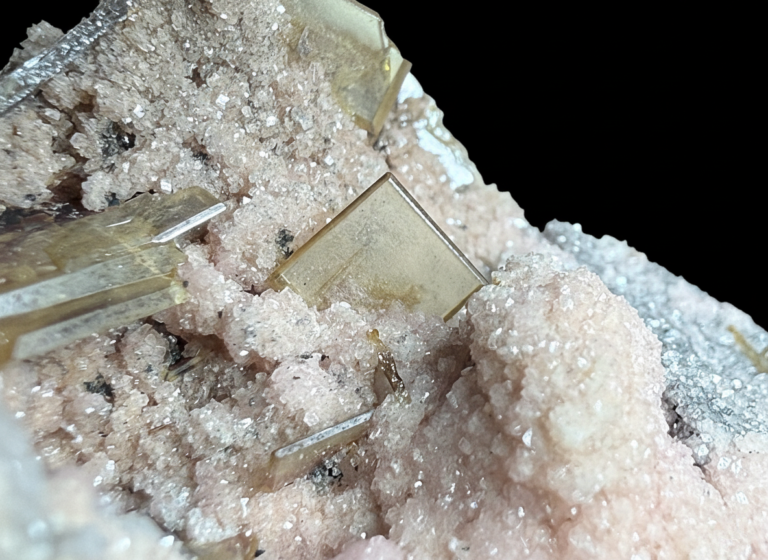 SOLD MMS 60-1 Wulfenite, Dolomite, Tsumeb Mine (Ongopolo Mine), Tsumeb, Oshikoto Region, Namibia