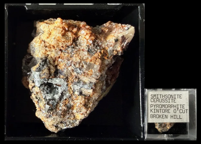 26060302 Smithsonite, Cerussite, Kintore Open Cut, Broken Hill